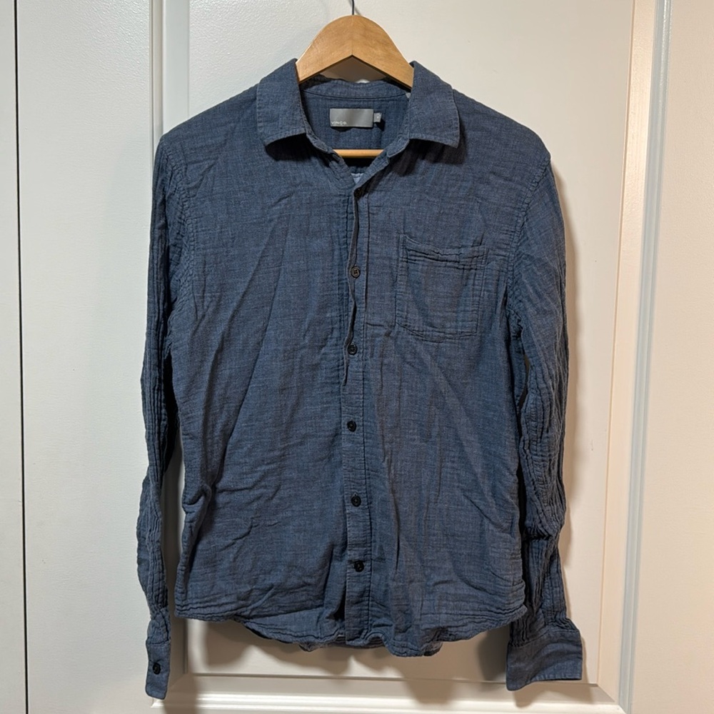 Vince blue chambray double face LS front pocket button down size small